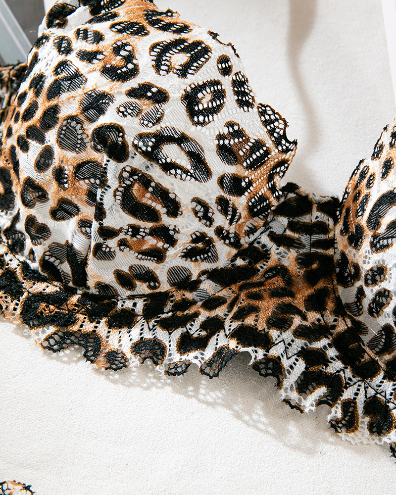 Sexy Leopard Print Cutout Lace Lingerie Set
