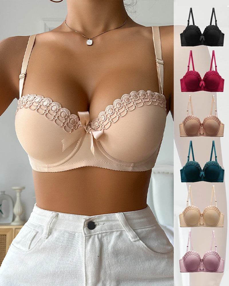 Sexy and Comfortable Bow Scalloped Push-Up Bra Main image
