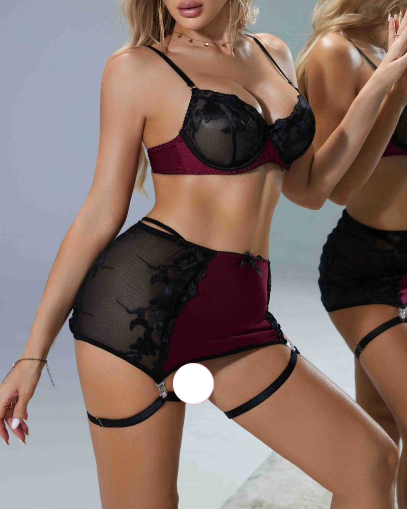 Sexy Contrast Lace Lingerie Set