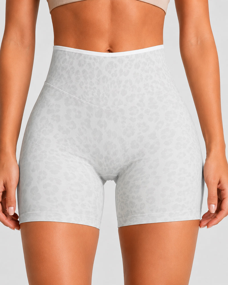 High Elasticity Seamless Tummy Control Leopard Yoga Shorts