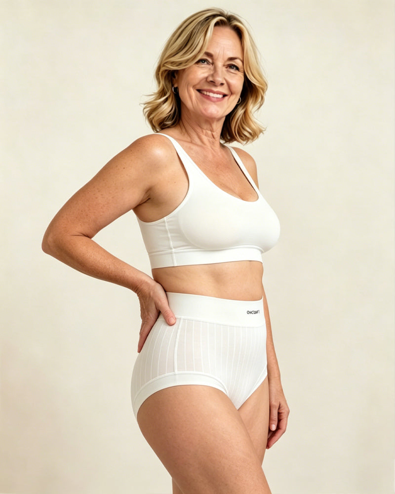 Cotton Antibacterial Seamless Breathable Briefs Secondary image