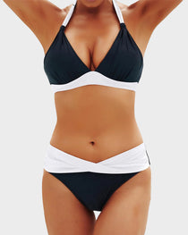 Vintage Halter Neck Bikini Swimsuit Set